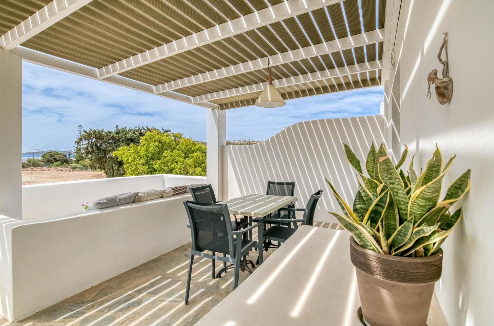 Dahlia Apartments And Studios Aliki  Exterior photo